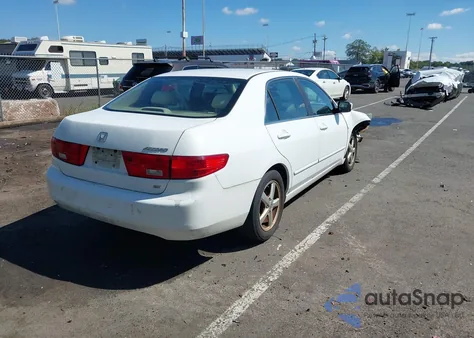 2005 Honda Accord 2.4 Ex from USA, damaged, VIN 1HGCM56765A043635
